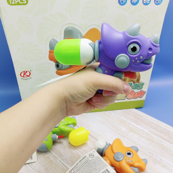 Игрушечный водяной пистолет Динозаврик с помпой / Цвет МИКС